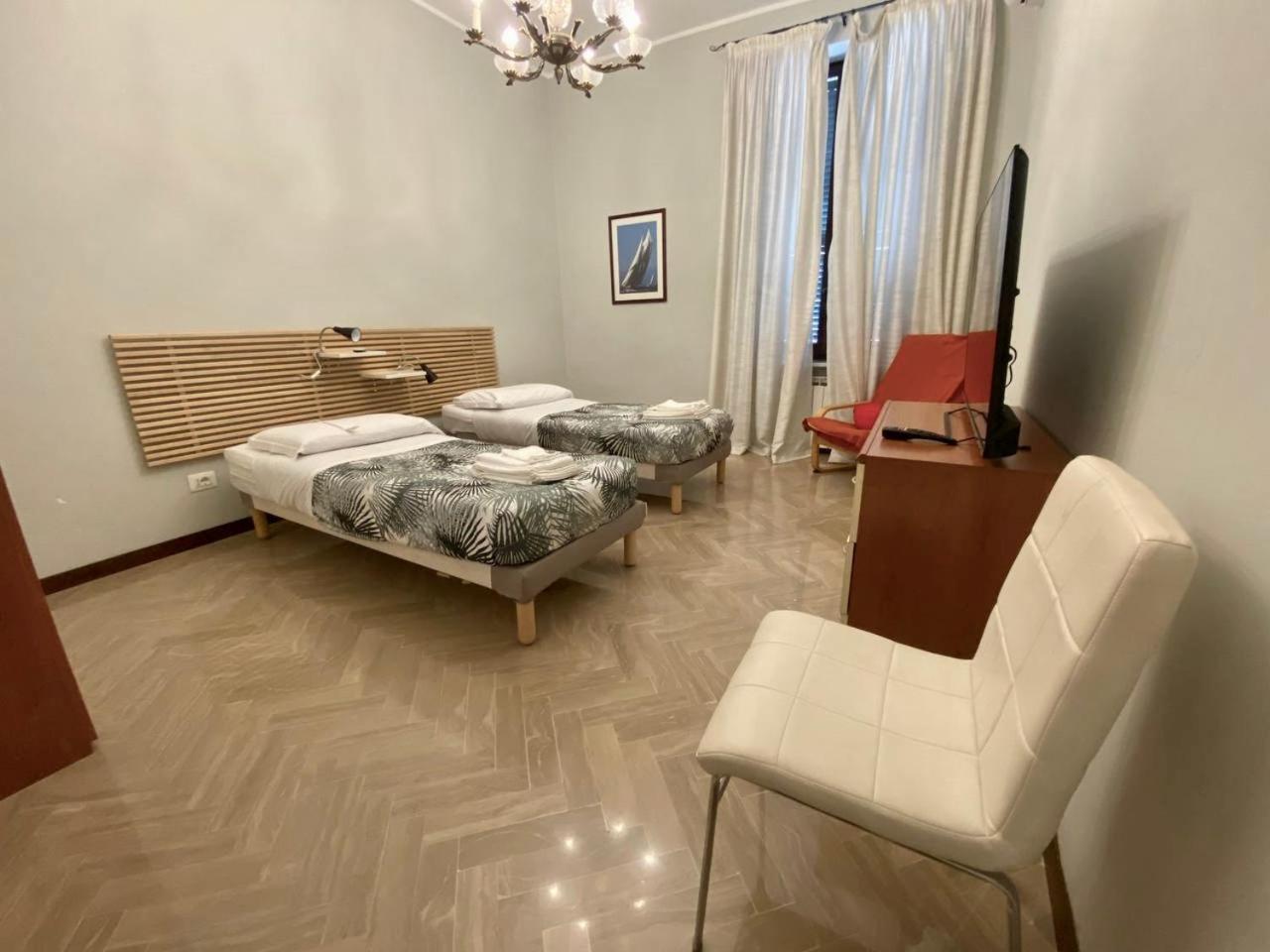 Apartament Il Balcone Sul Teatro La Spezia Zewnętrze zdjęcie